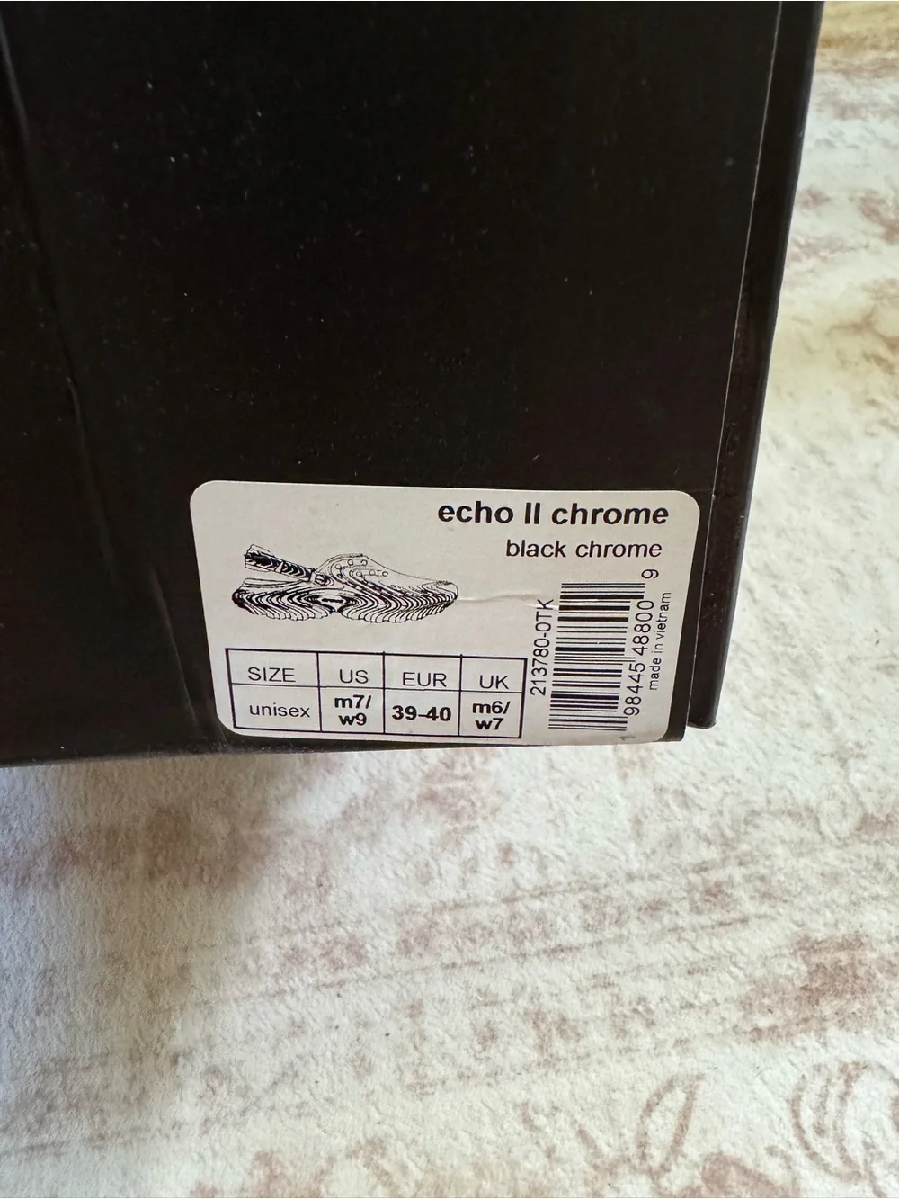 Echo II Chrome Men's 7 Women’s 9 Black Crocs - New In Box